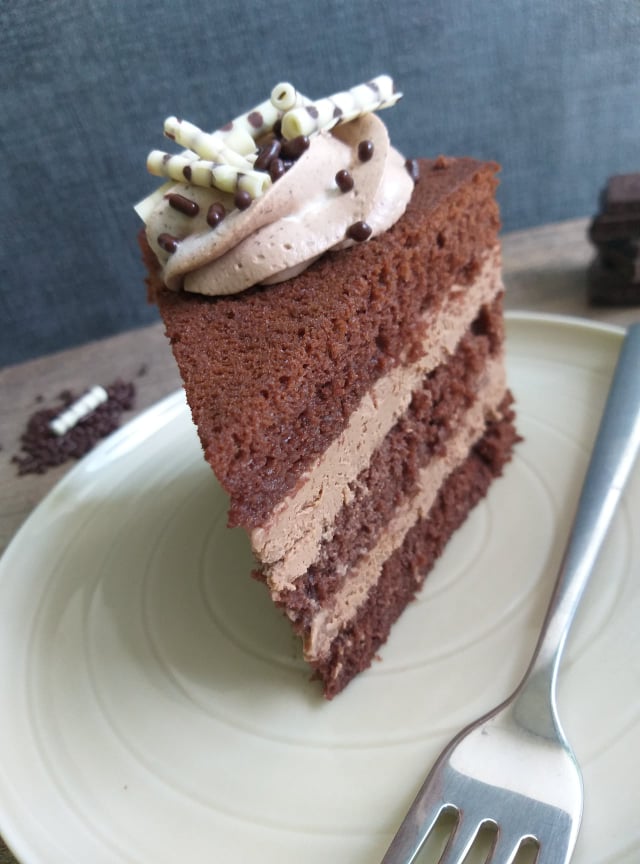 čokoladna torta slika recept sredina